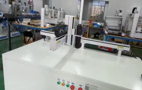 香芋機電--懸臂式點膠機