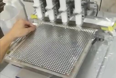 針管裝膠水點(diǎn)膠機(jī)