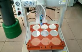 壓力桶點(diǎn)膠閥三軸點(diǎn)膠機(jī)畫圓_香芋機(jī)電